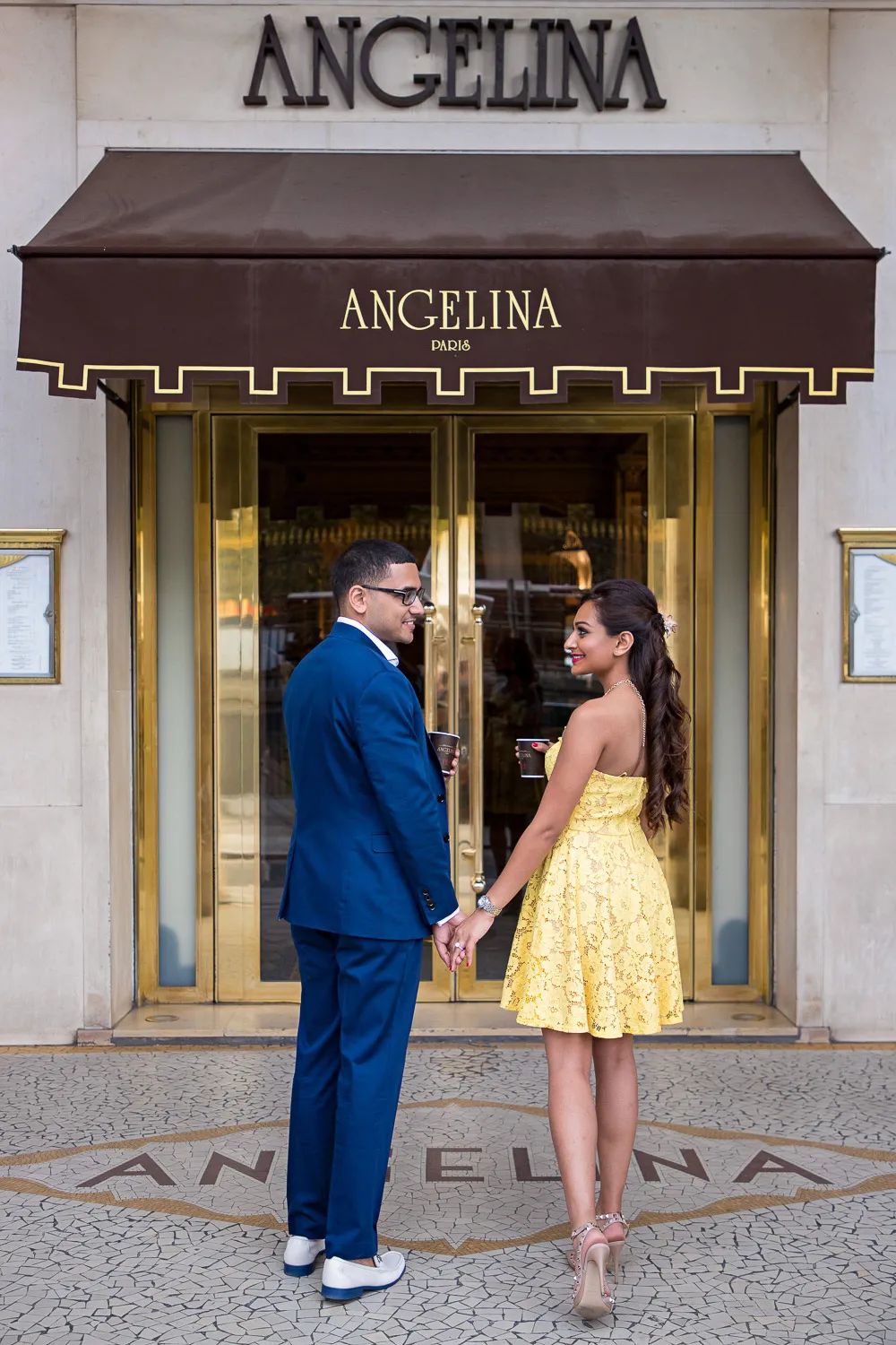 Photo by Kiss Me in Paris. theweddingnotebook.com