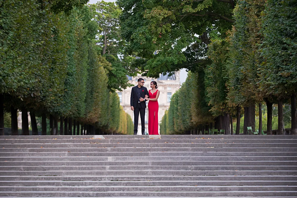 Photo by Kiss Me in Paris. theweddingnotebook.com