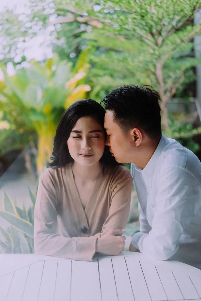 Photography by Zahkri of Sheerss. theweddingnotebook.com