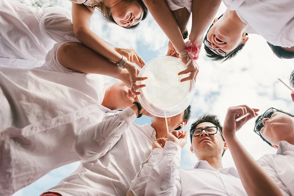 Munkeat Photography. theweddingnotebook.com