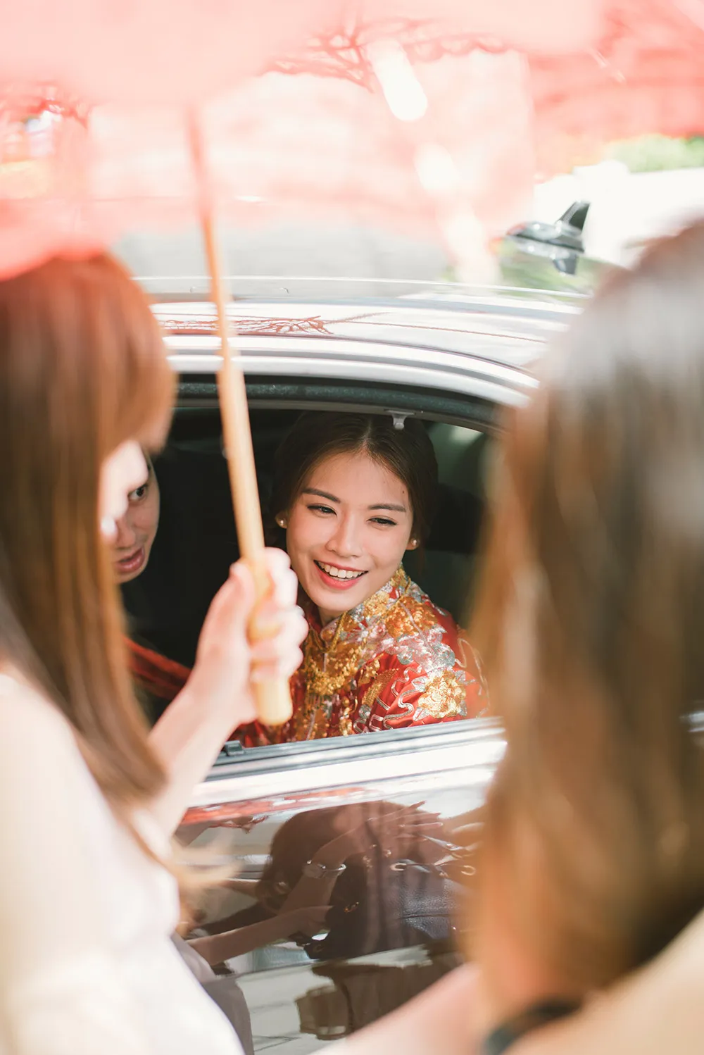 Munkeat Photography. theweddingnotebook.com