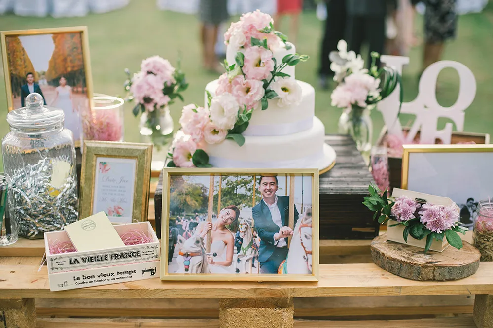 Munkeat Photography. theweddingnotebook.com