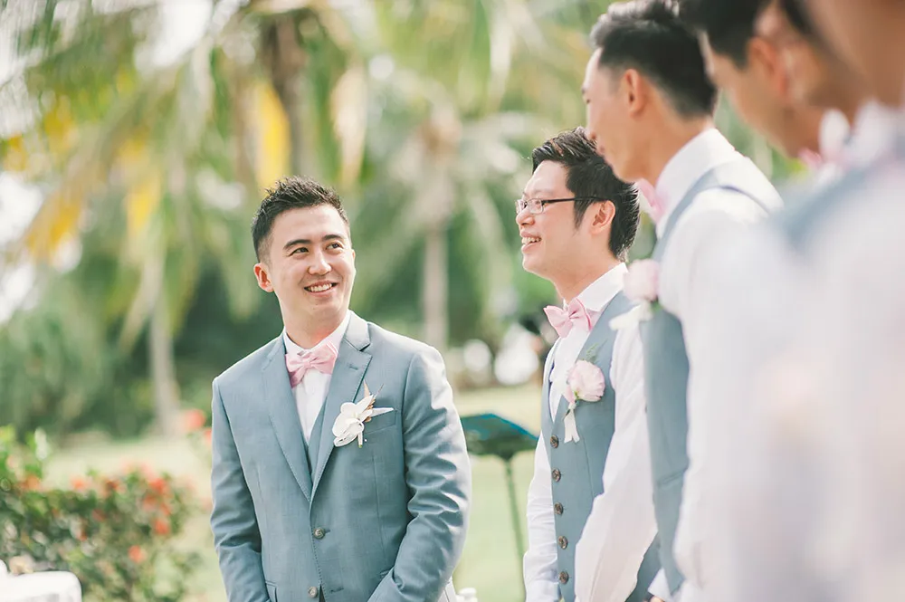 Munkeat Photography. theweddingnotebook.com