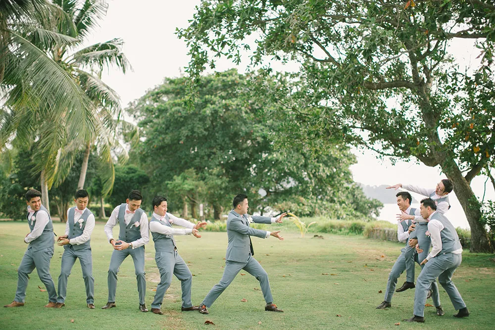 Munkeat Photography. theweddingnotebook.com