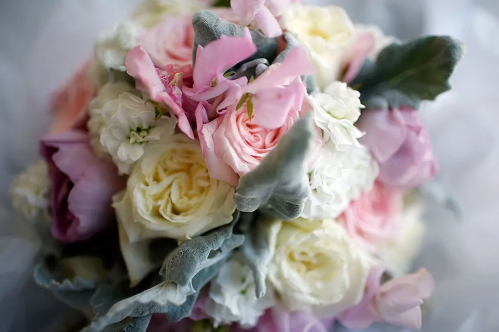 Photo by Warren Photography. theweddingnotebook.com