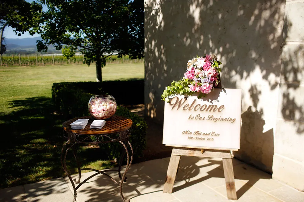 Photo by Warren Photography. theweddingnotebook.com