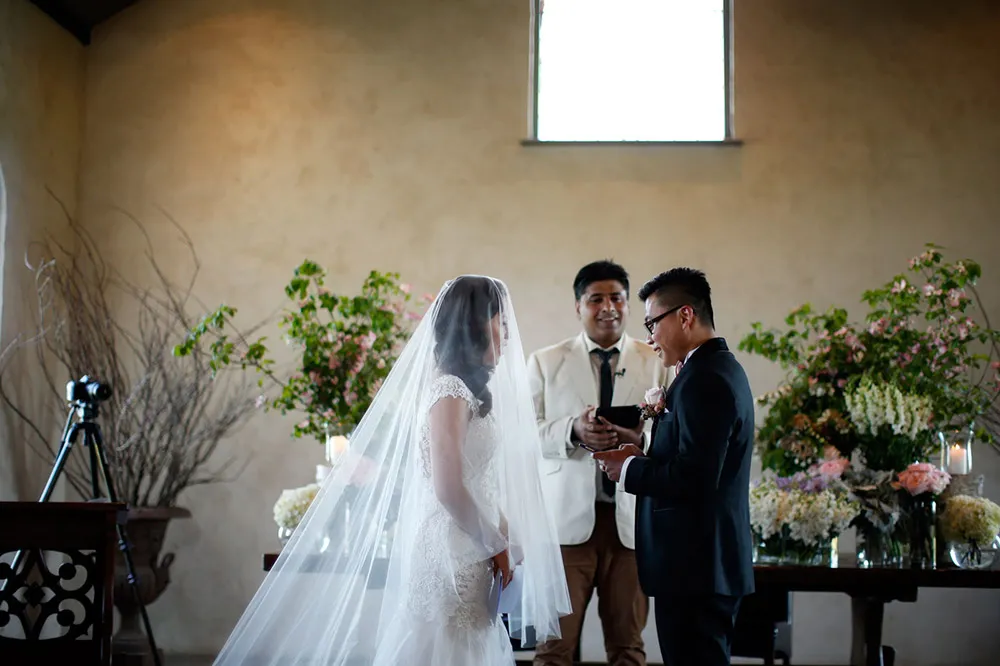 Photo by Warren Photography. theweddingnotebook.com