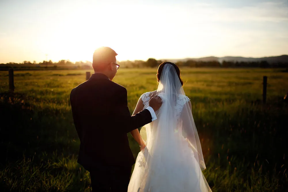 Photo by Warren Photography. theweddingnotebook.com