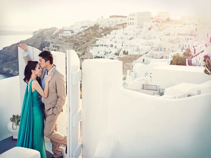 Photo by Axioo. theweddingnotebook.com