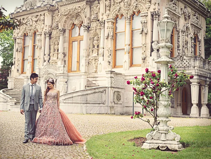 Photo by Axioo. theweddingnotebook.com