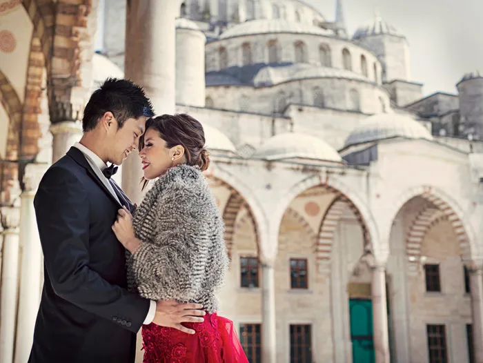 Photo by Axioo. theweddingnotebook.com