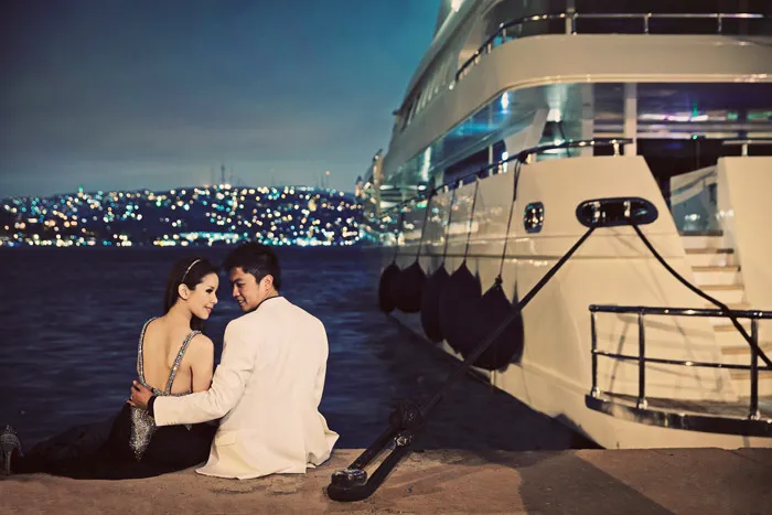 Photo by Axioo. theweddingnotebook.com