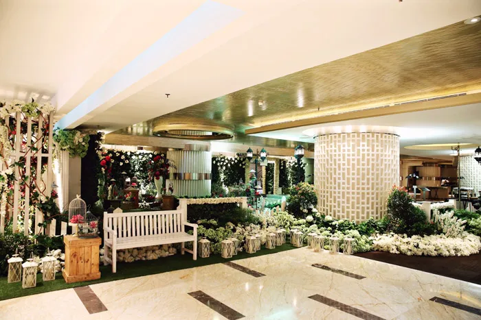 LEGO-themed Wedding. Photography by Axioo. theweddingnotebook.com