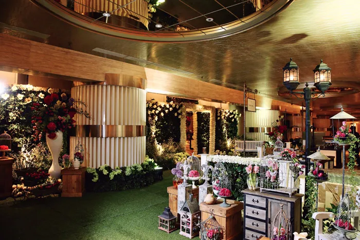 Photography by Axioo. theweddingnotebook.com