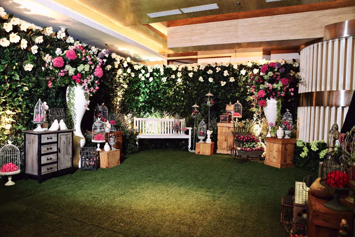 Photography by Axioo. theweddingnotebook.com