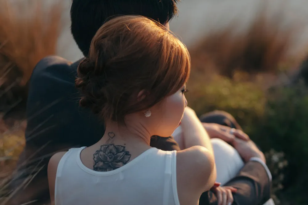 Photo by Shaun Lee. theweddingnotebook.com