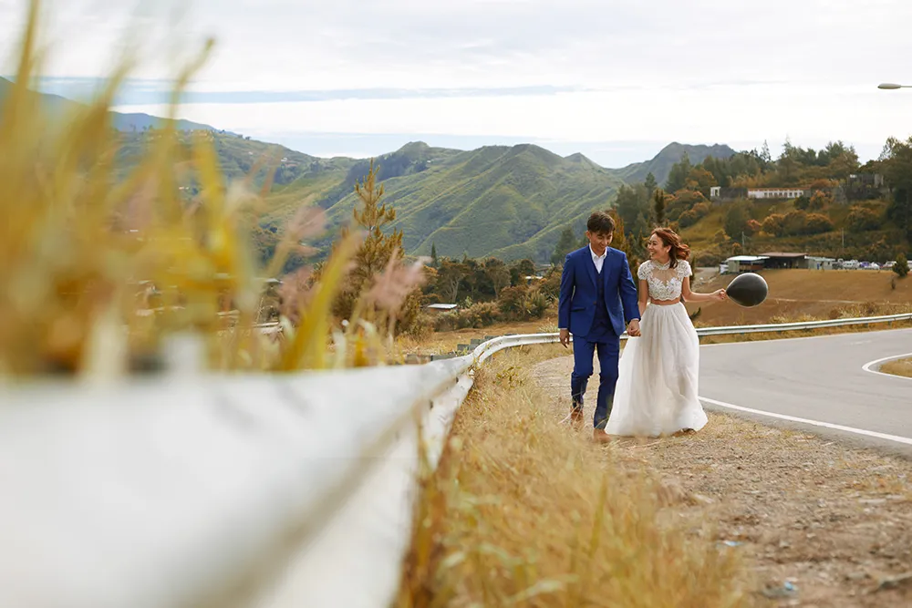 Photo by Threebox Studio. theweddingnotebook.com