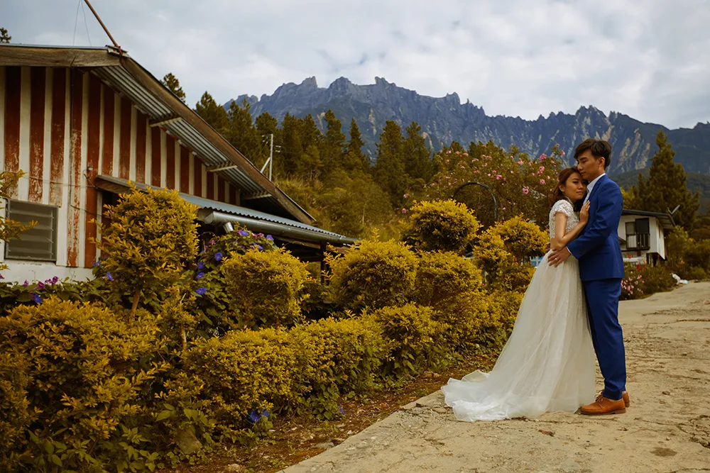 Photo by Threebox Studio. theweddingnotebook.com