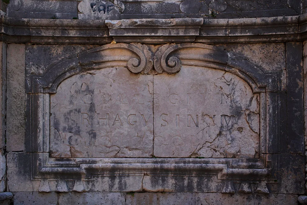 Photo by Metrophoto. theweddingnotebook.com