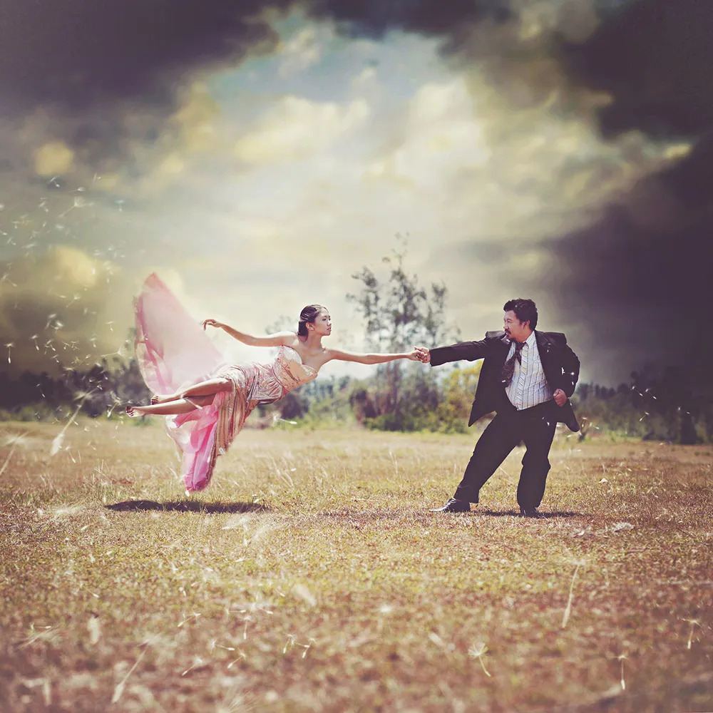 Photo by Emz Photography. theweddingnotebook.com