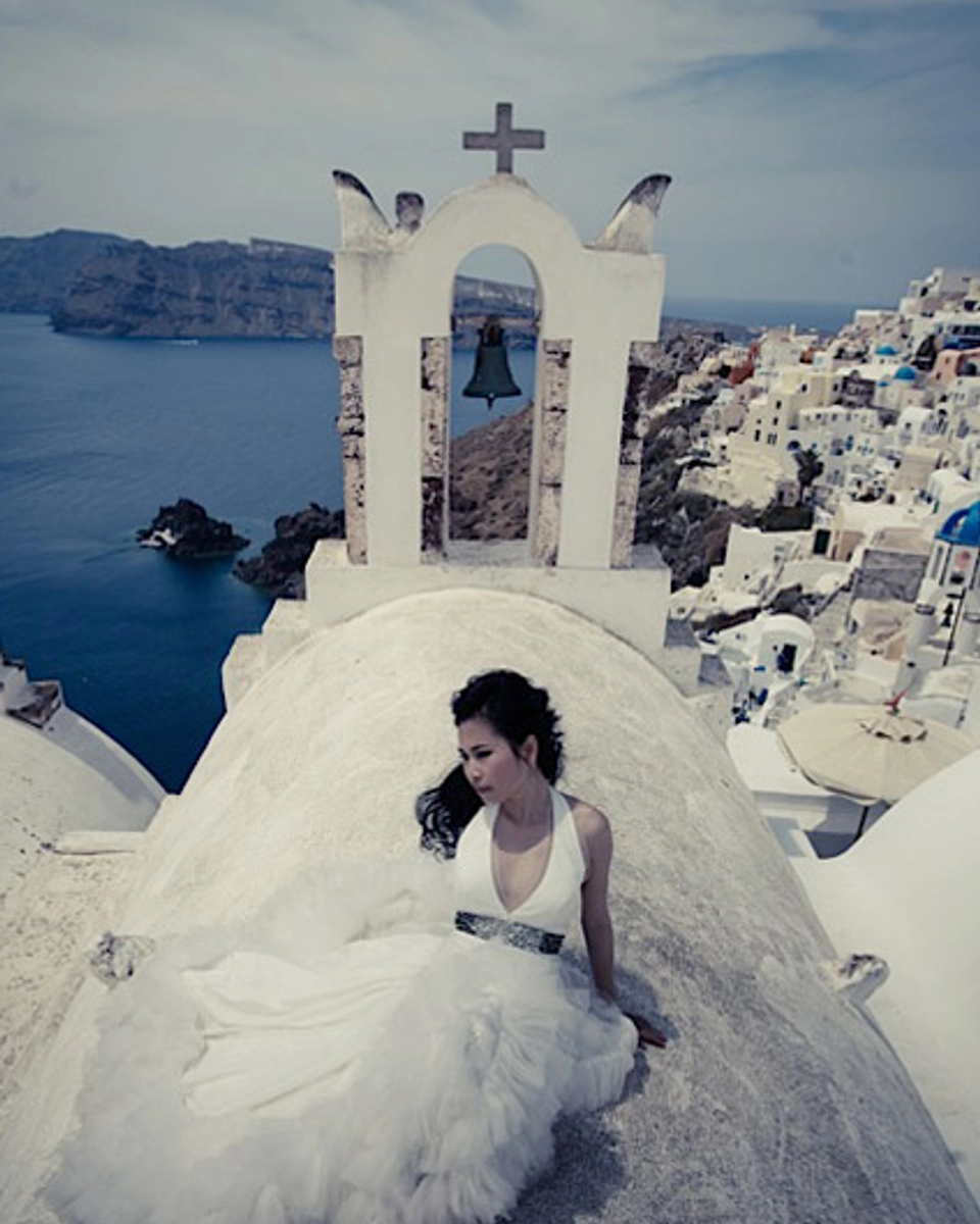 The Whitewashed Towns Of Santorini