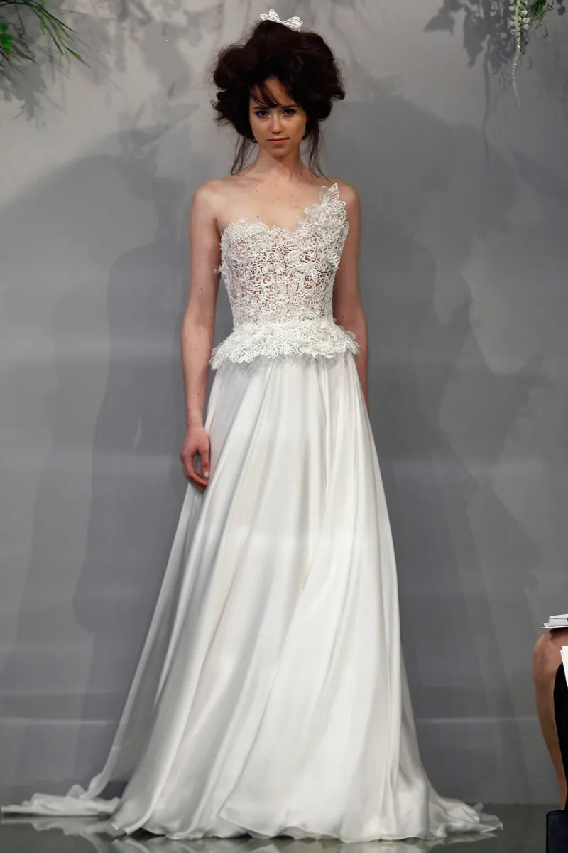 Anya (3D print bridal dress) - Theia Spring 2016 Bridal Collection. theweddingnotebook.com