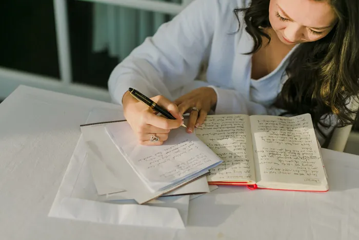 Photo by Alextan Artworks. theweddingnotebook.com