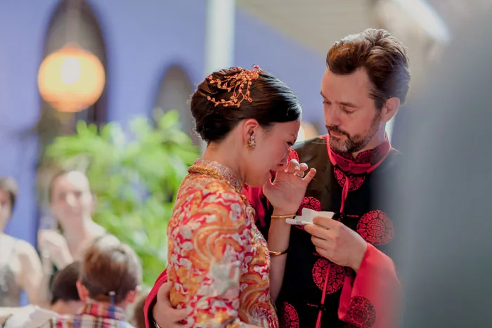 Photo by Alextan Artworks. theweddingnotebook.com