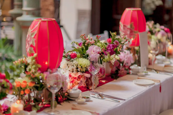 Photo by Alextan Artworks. theweddingnotebook.com