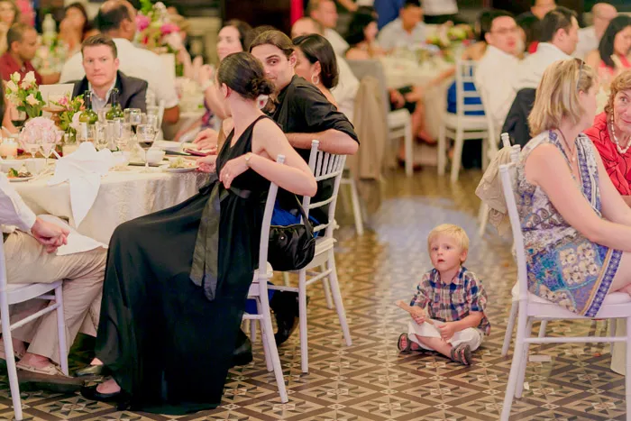 Photo by Alextan Artworks. theweddingnotebook.com