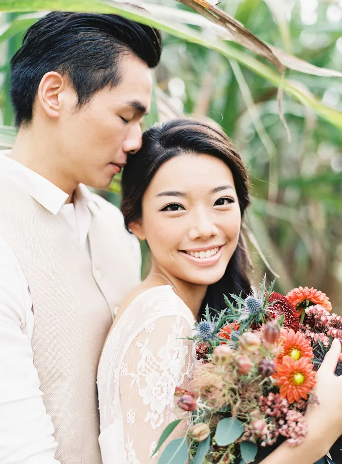 Photo by Brody Tan Photography. Styling by Bryan of Beautiful Gatherings. theweddingnotebook.com