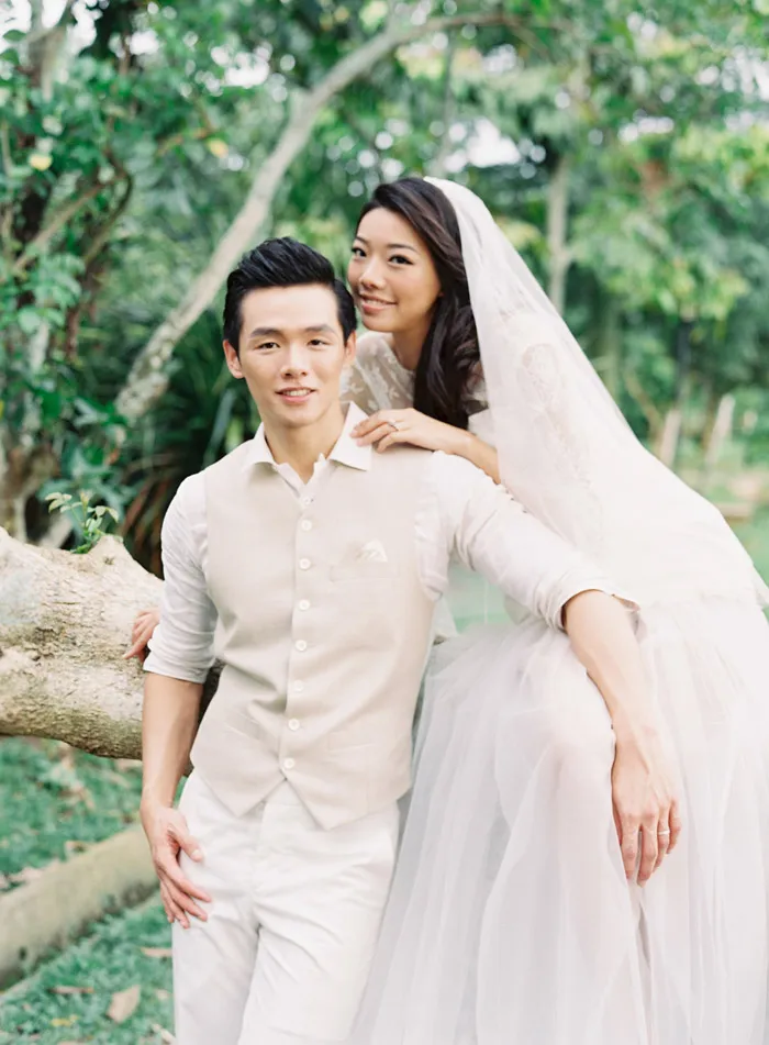 Photo by Brody Tan Photography. Styling by Bryan of Beautiful Gatherings. theweddingnotebook.com