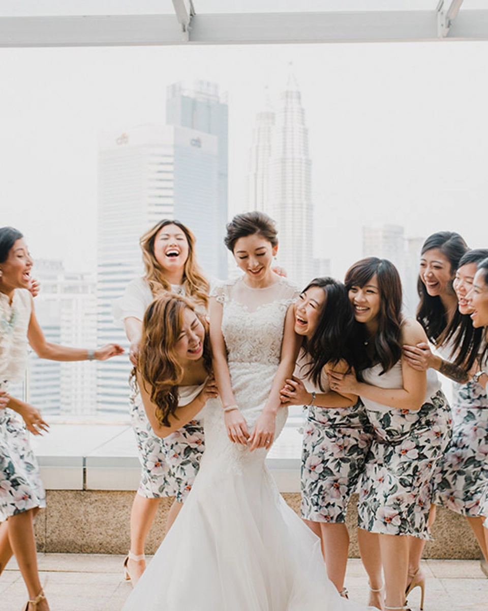 Tropical Glam Wedding at Roofino SkyDining & Bar