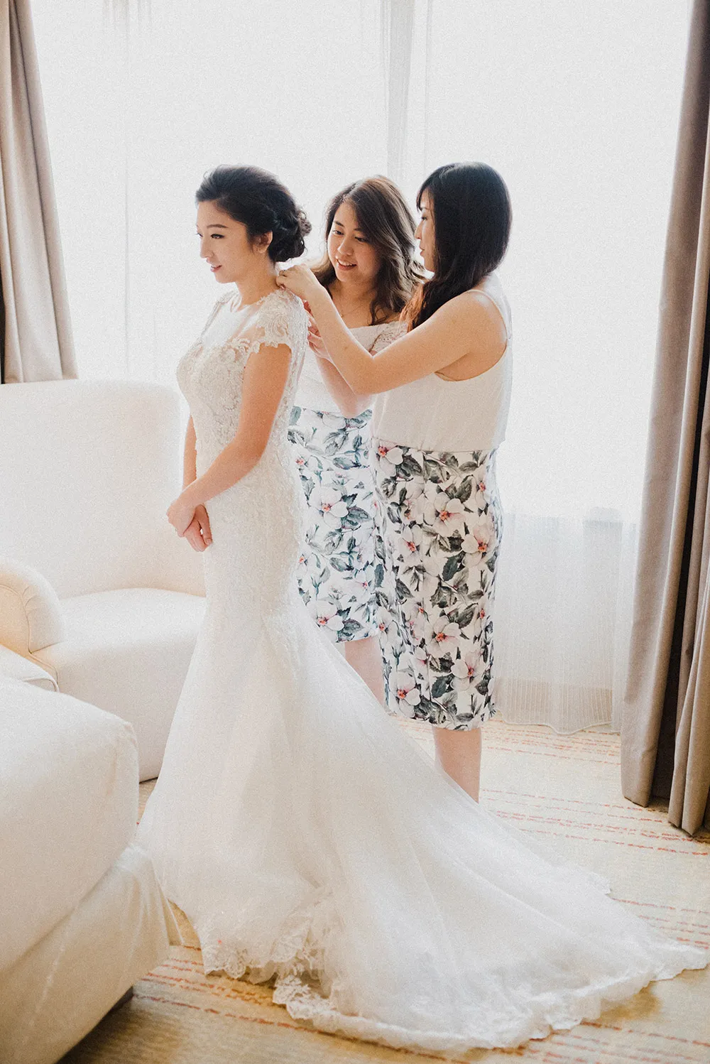 Fixer photography. theweddingnotebook.com