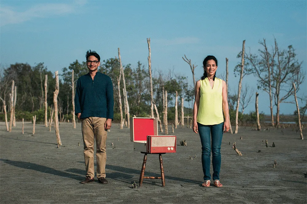 Photo by Funkydali. theweddingnotebook.com