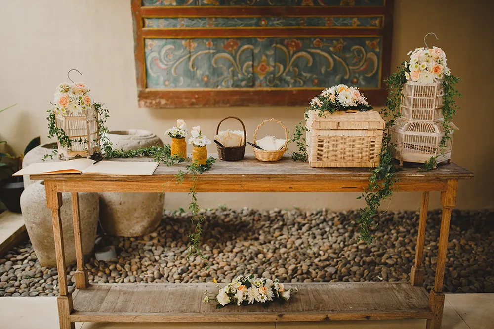 Photo by Terralogical. theweddingnotebook.com