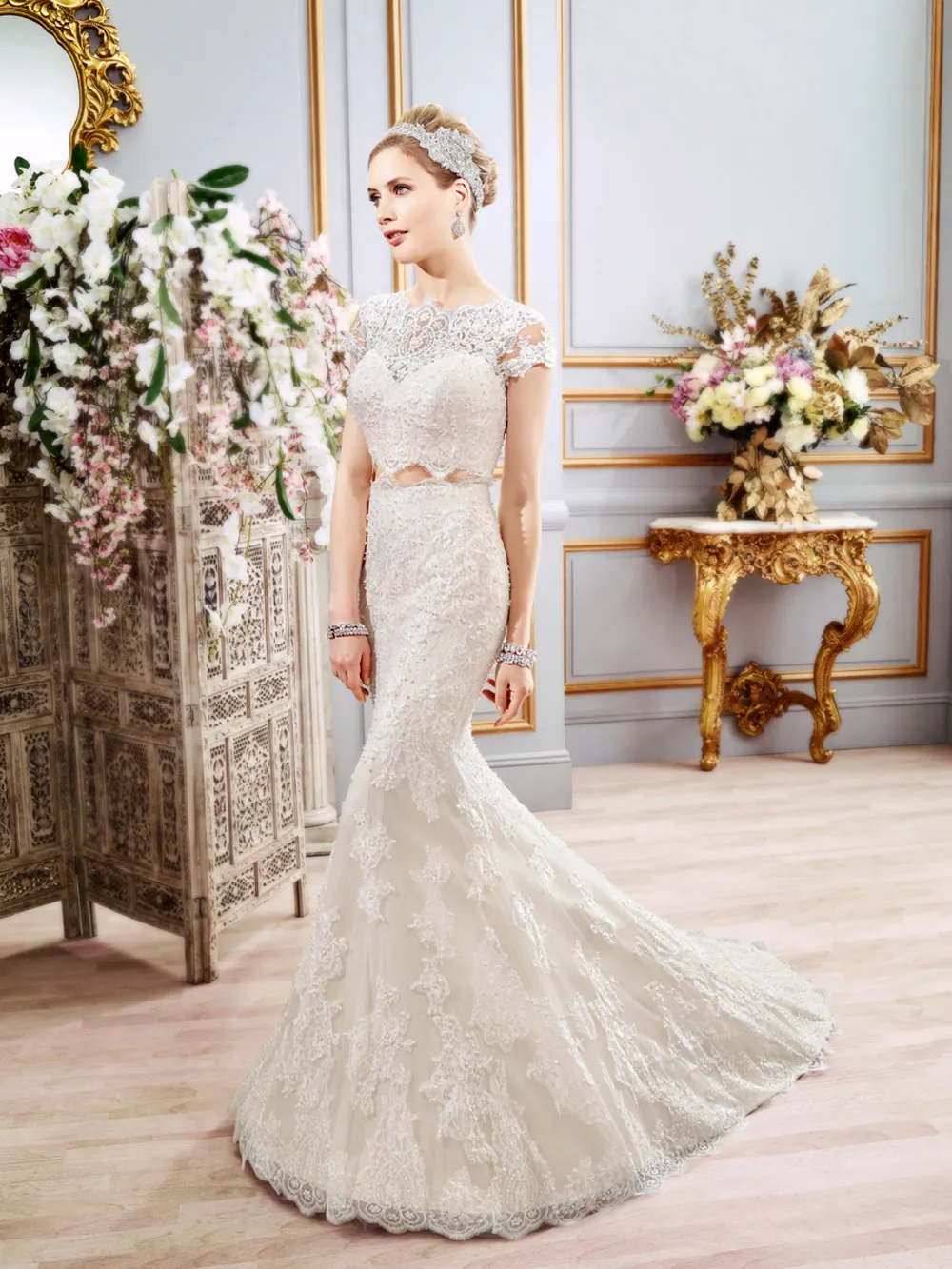 Val Stefani Spring 2016 Collection. theweddingnotebook.com