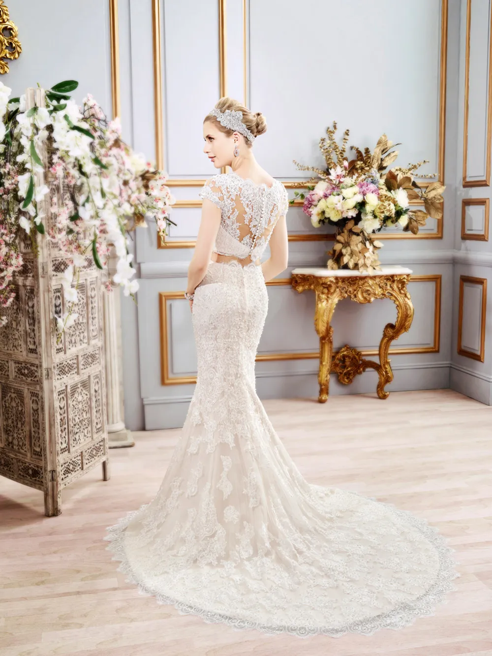 Val Stefani Spring 2016 Collection. theweddingnotebook.com