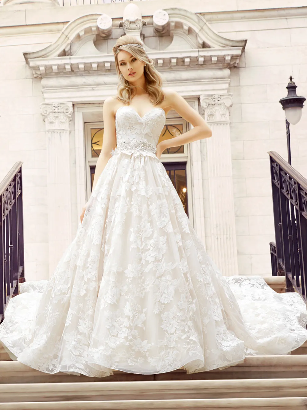 Val Stefani Spring 2017 Collection. theweddingnotebook.com