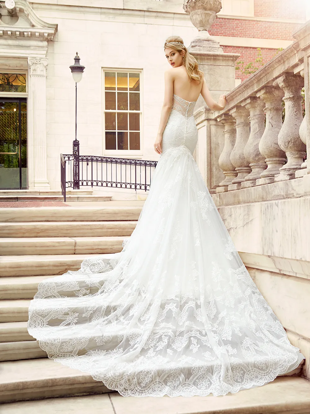 Val Stefani Spring 2017 Collection. theweddingnotebook.com