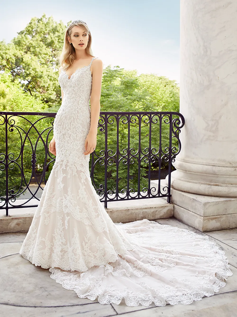 Val Stefani Spring 2017 Collection. theweddingnotebook.com