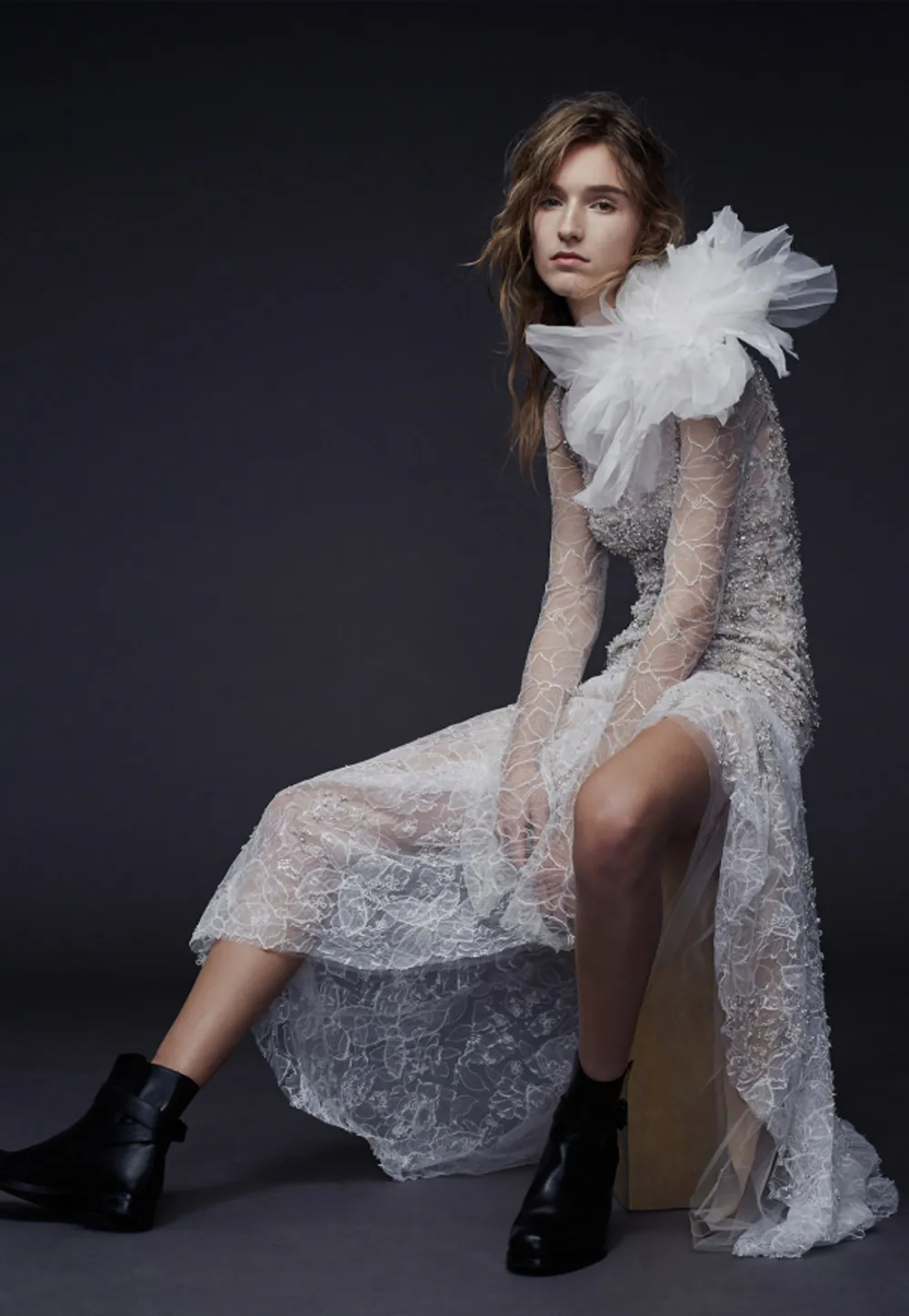 Paige – Vera Wang Fall 2015 Collection. theweddingnotebook.com