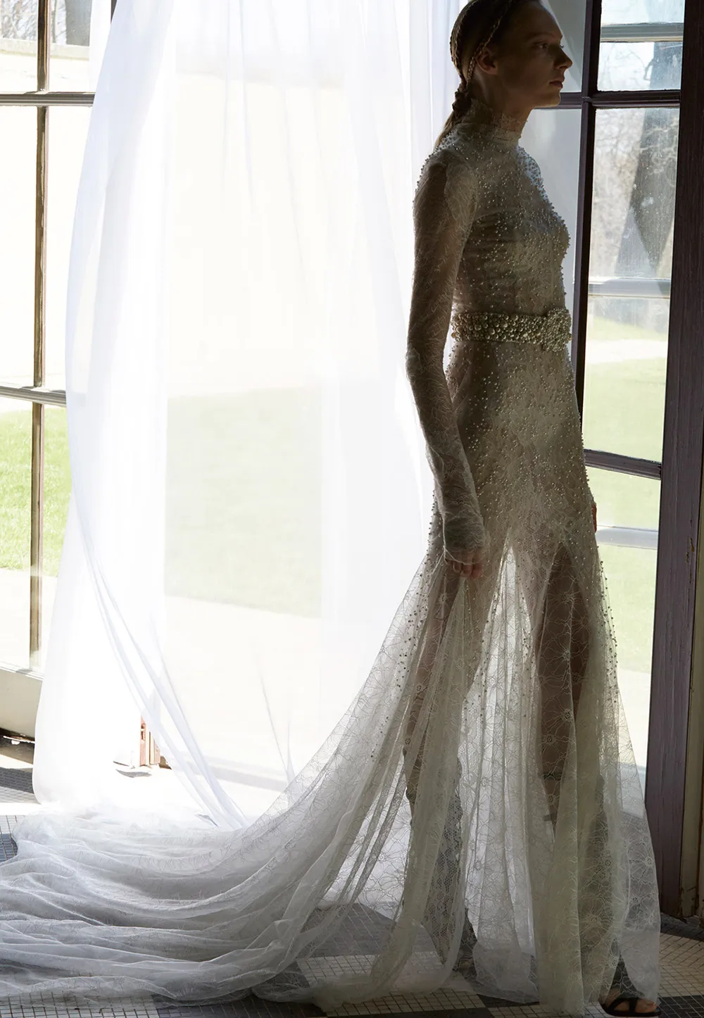 Waverly - Vera Wang Spring 2017 Bridal Collection. theweddingnotebook.com