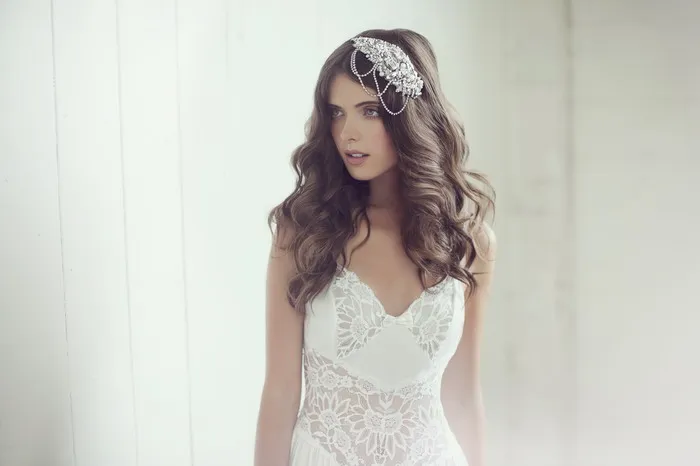 Cassidy - Viktoria Novak 2014 Collection. theweddingnotebook.com