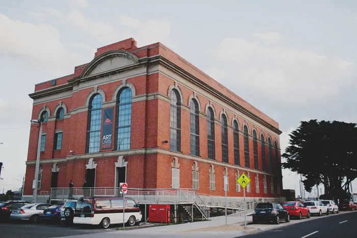 Photography by Jonathan Ong. theweddingnotebook.com