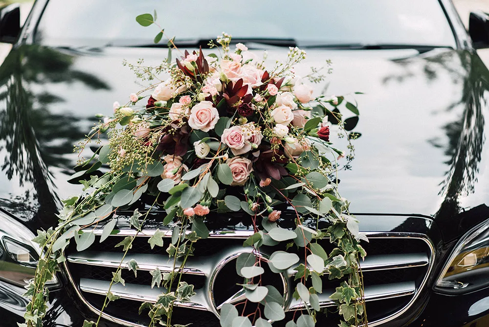 Photo by Peter Herman Photography. Styling by The PeakXperience. theweddingnotebook.com