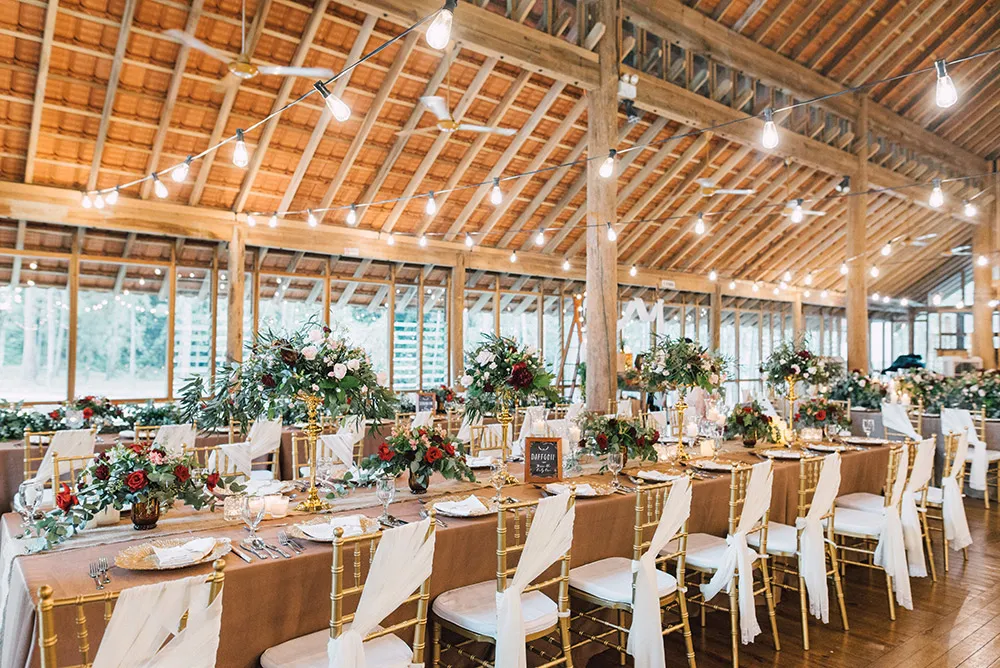 Photo by Peter Herman Photography. Styling by The PeakXperience. theweddingnotebook.com