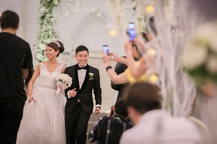 Photography by Kennfoo Weddings. theweddingnotebook.com