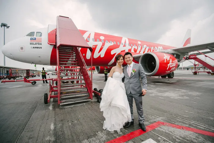 Photo by Milan Teh. theweddingnotebook.com