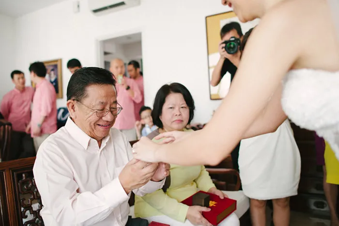 Photo by Milan Teh. theweddingnotebook.com